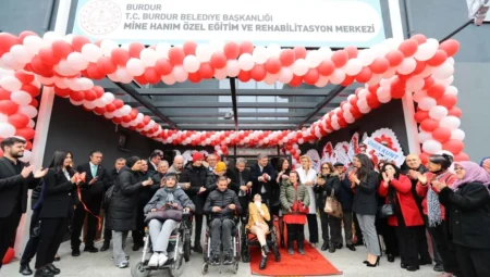 Burdur Belediyesi, Sağlıklı Şehirler En İyi Uygulama Yarışması’nda ödül kazandı